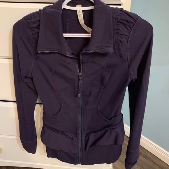 Dark purple lulu sweater - Picture 1 of 1